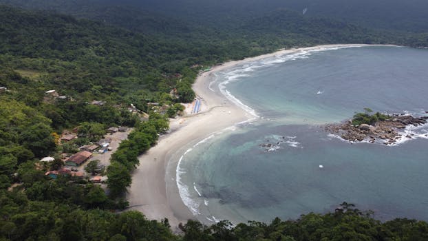 Castelhanos Beach