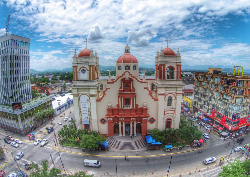 Catedral San Pedro Apostol