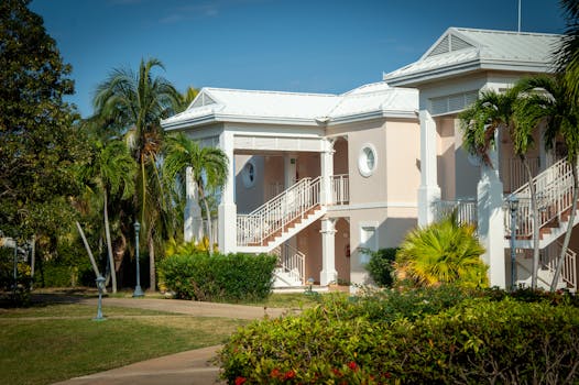 Cayo Blanco Lighthouse