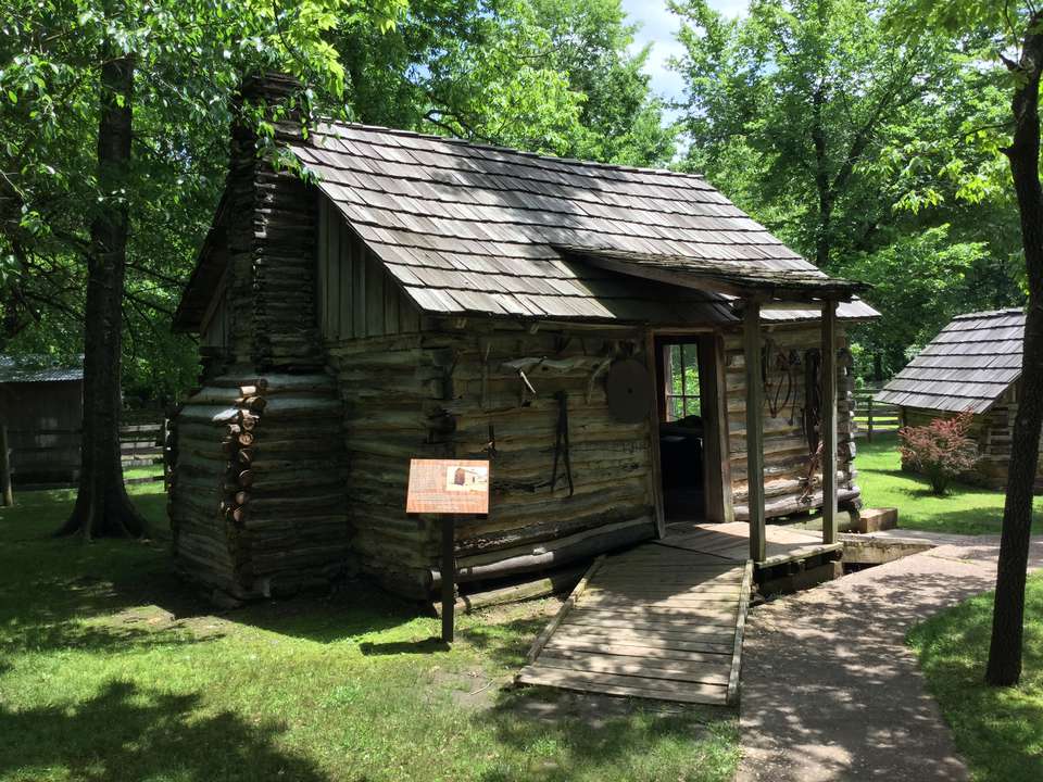 Cherokee Heritage Center