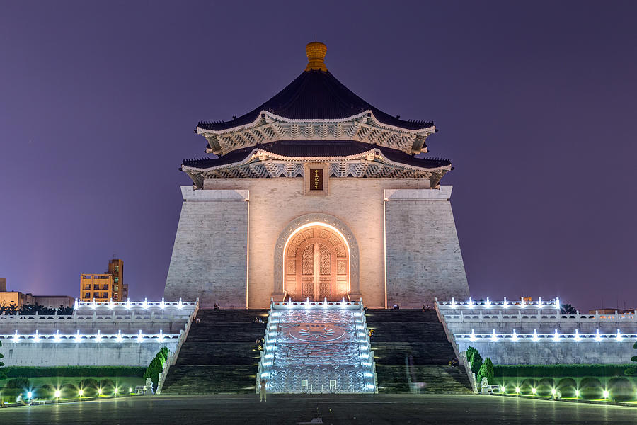 Chiang Kai-shek Memorial Hall