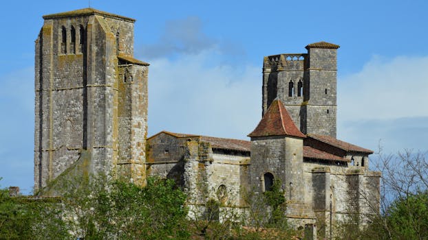 Collégiale Saint-Sigismond de Larressingle