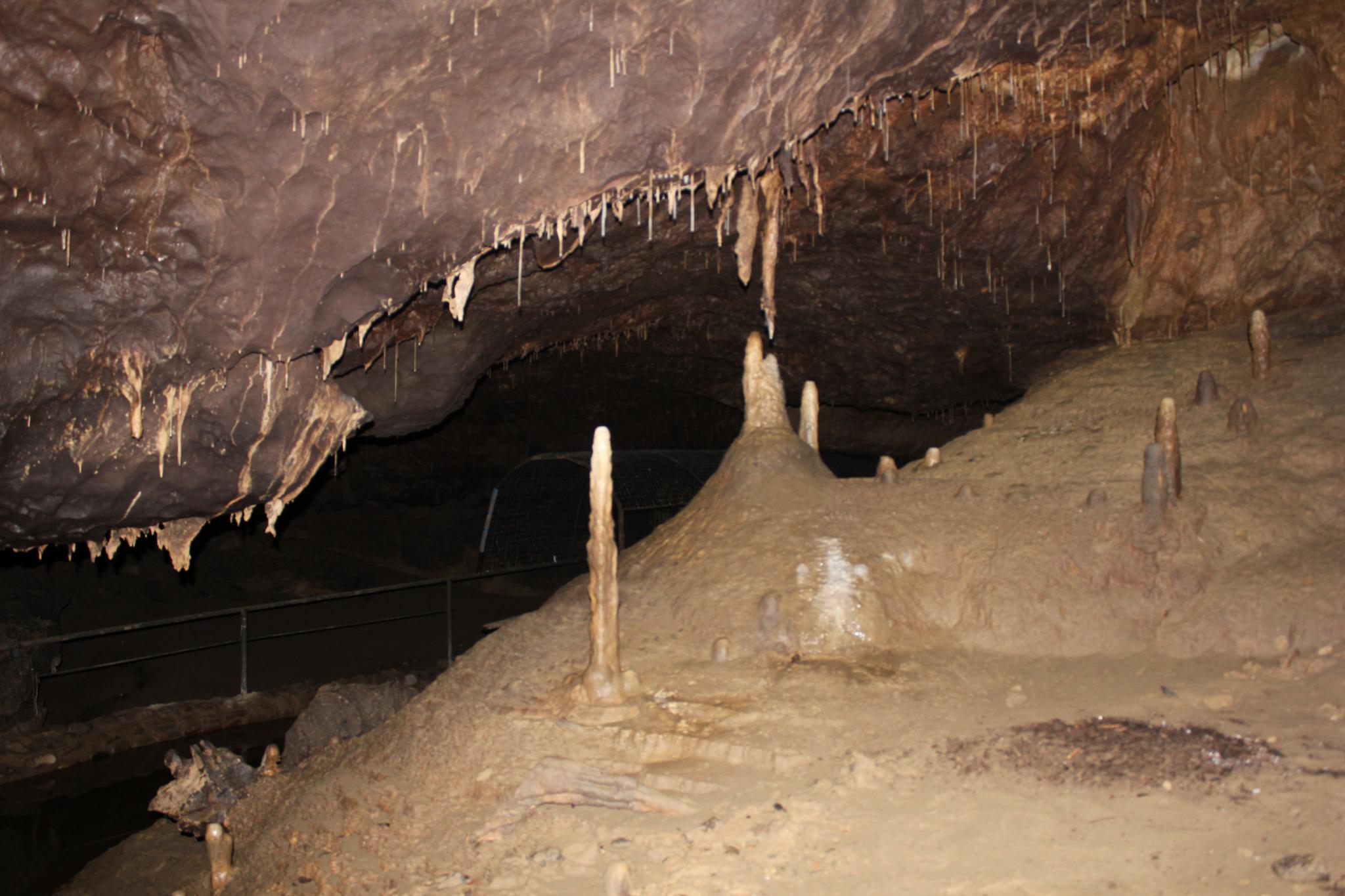 Crag Cave