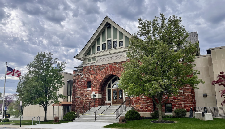 Defiance Public Library