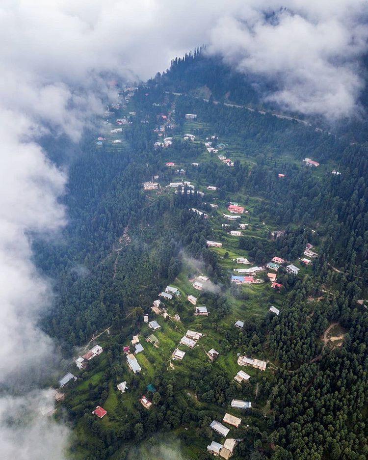 Dunga Gali Market