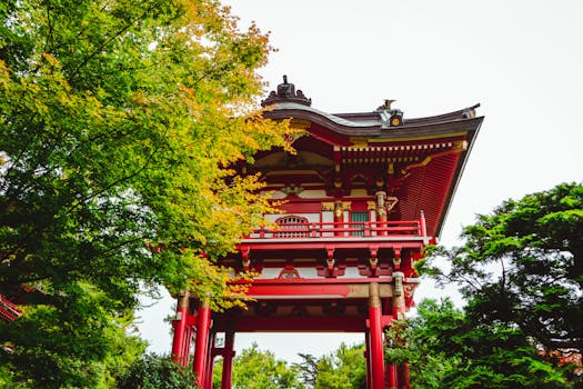 Earl Burns Miller Japanese Garden