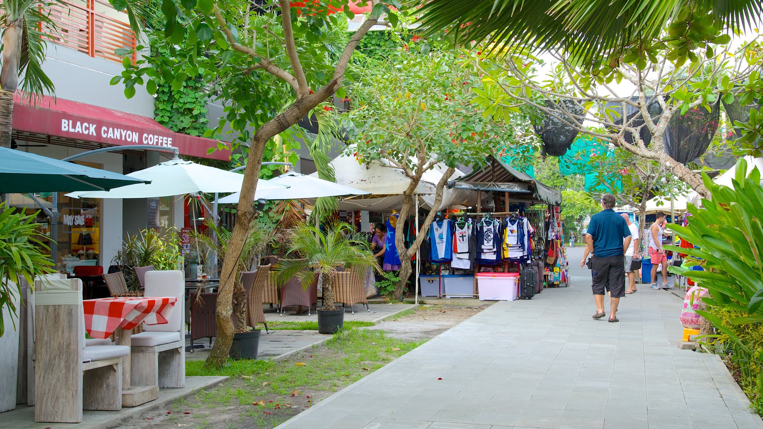 Eat Street (Jalan Laksmana)