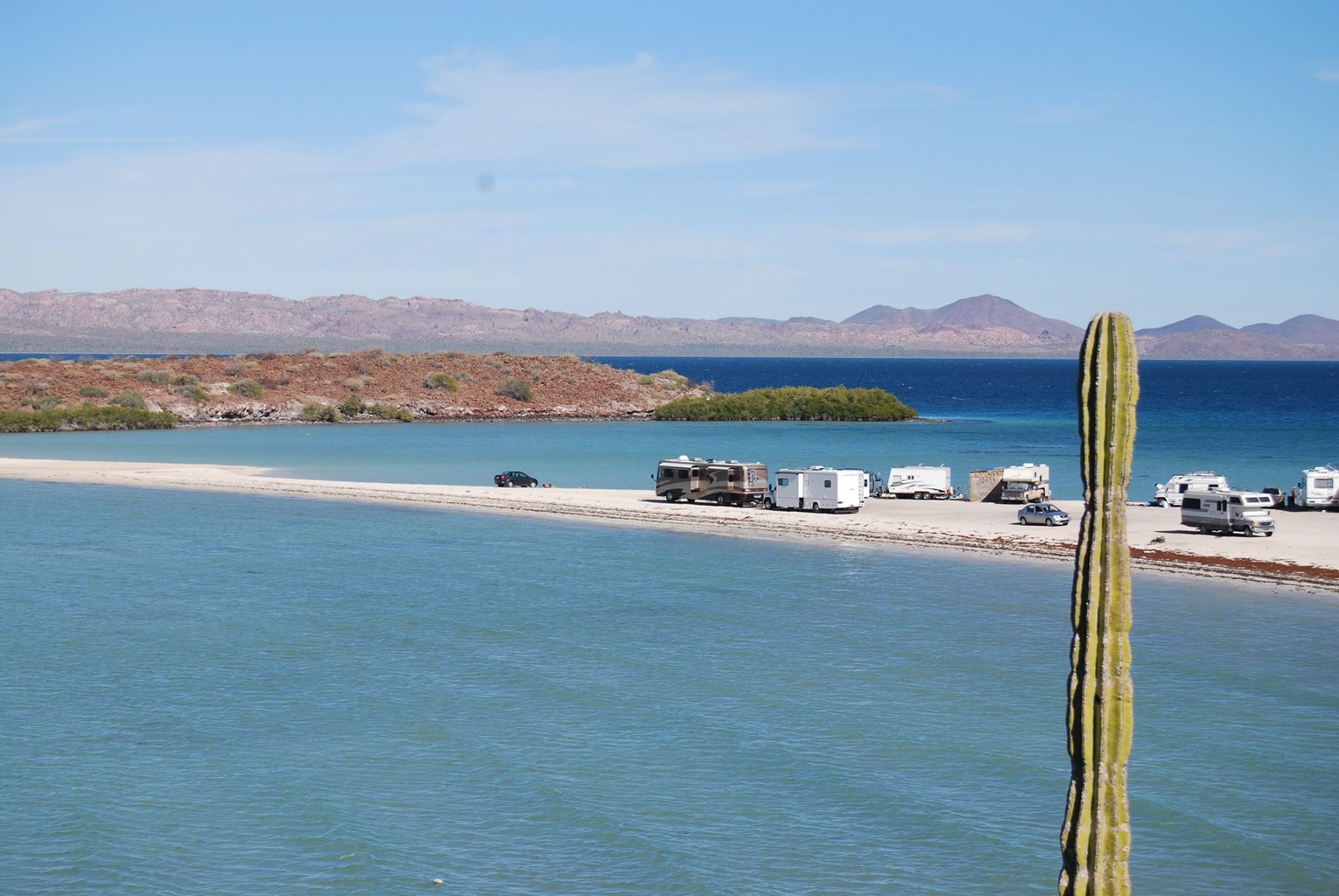 El Requesón Beach