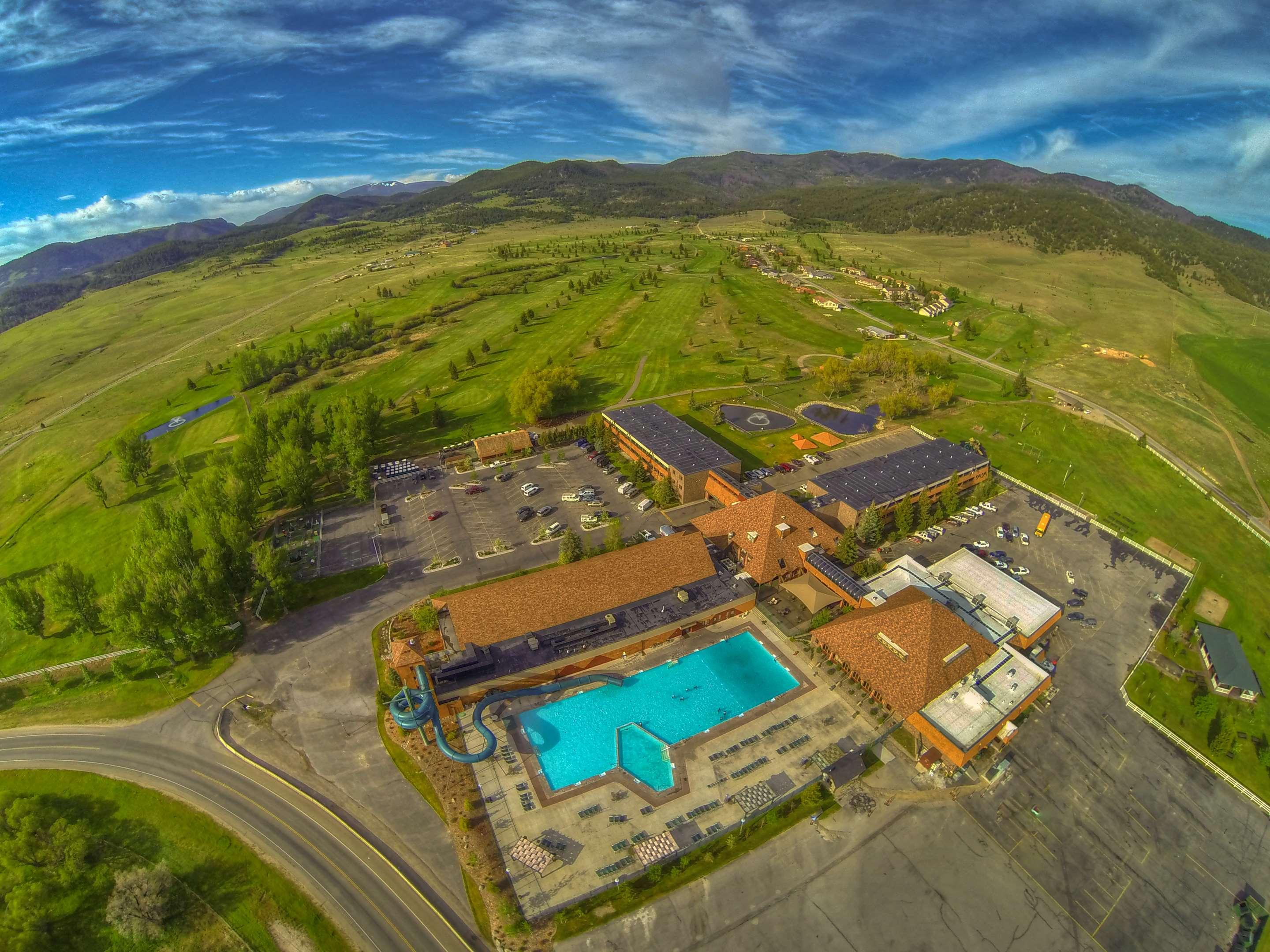 Fairmont Hot Springs Resort