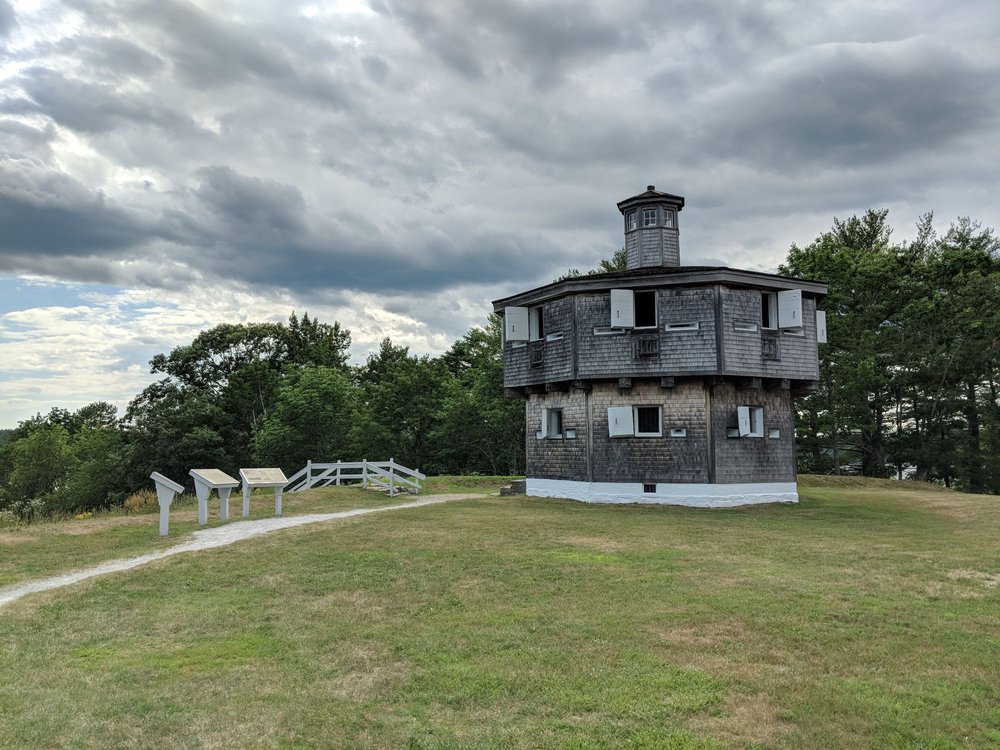 Fort Edgecomb State Historic Site (nearby)