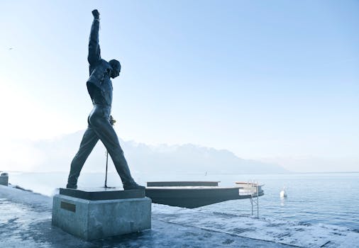 Freddy Mercury Statue