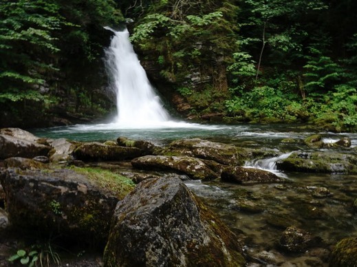 Giessbach Falls