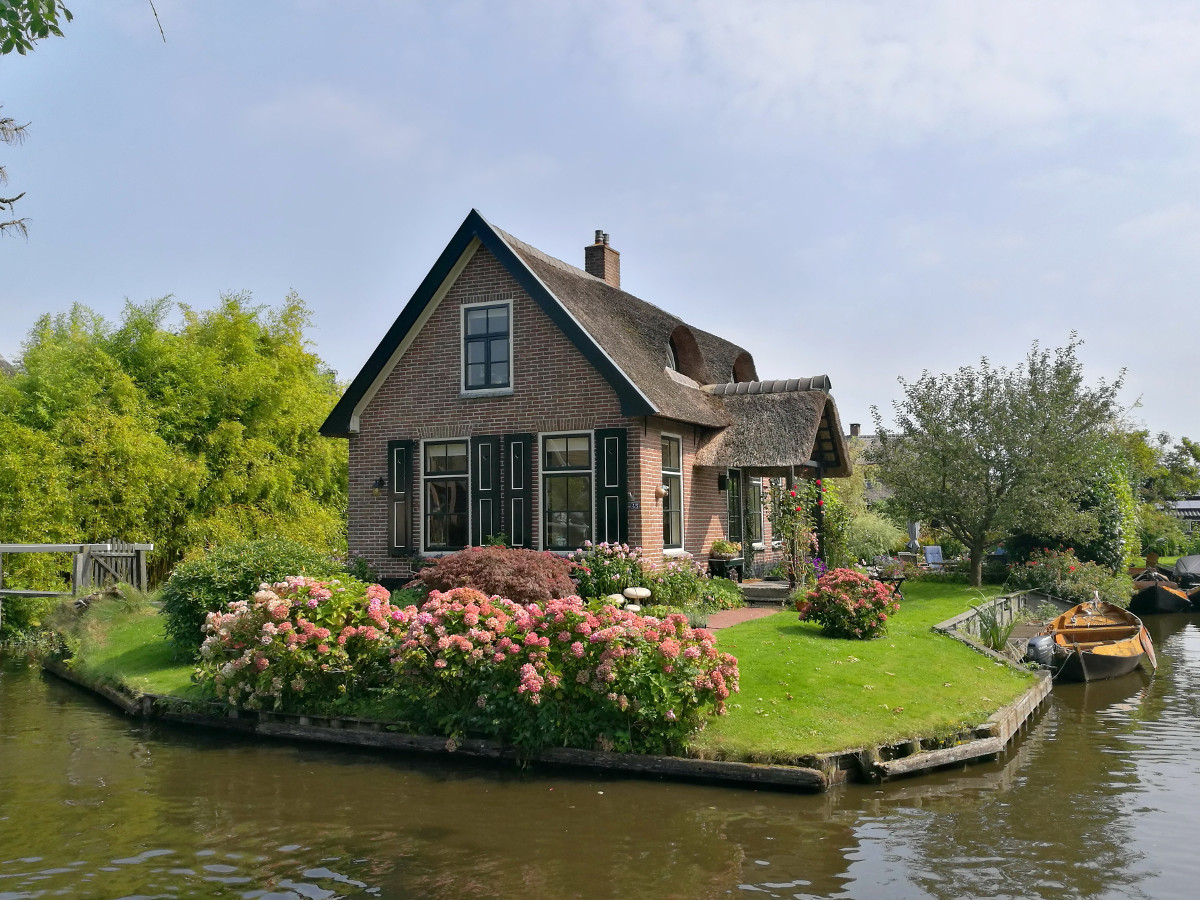 Giethoorn Village