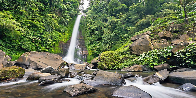 Gitgit Waterfall