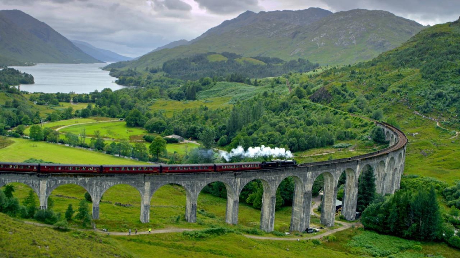 Glenfinnan Viaduct