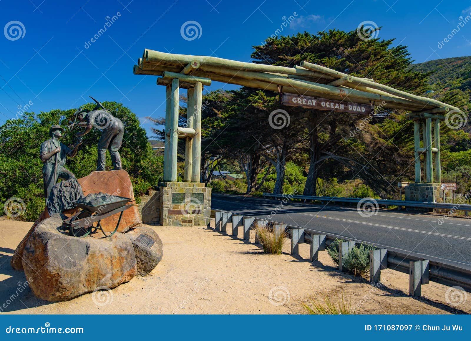 Great Ocean Road Memorial Arch