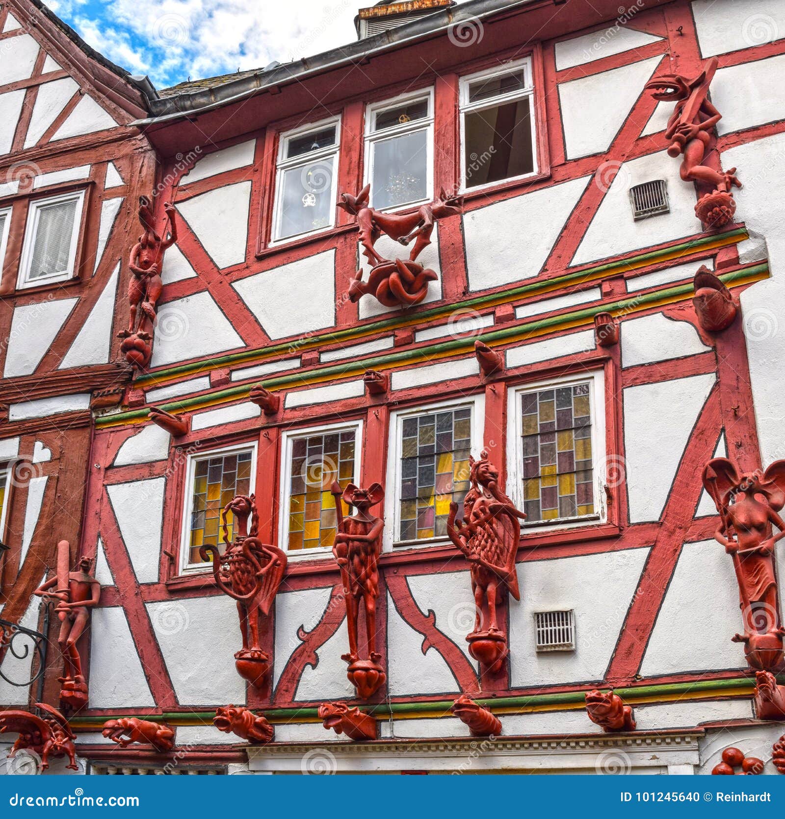 Haus der sieben Laster (House of the Seven Vices)