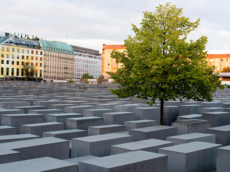 Holocaust Memorial