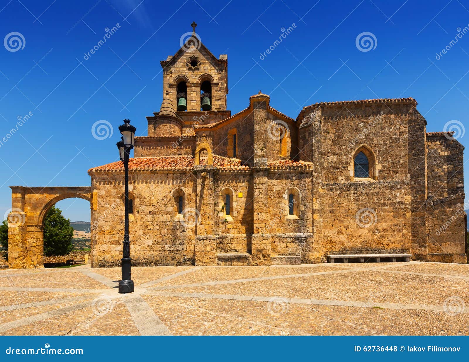 Iglesia de San Vicente Mártir (Church of San Vicente Mártir)