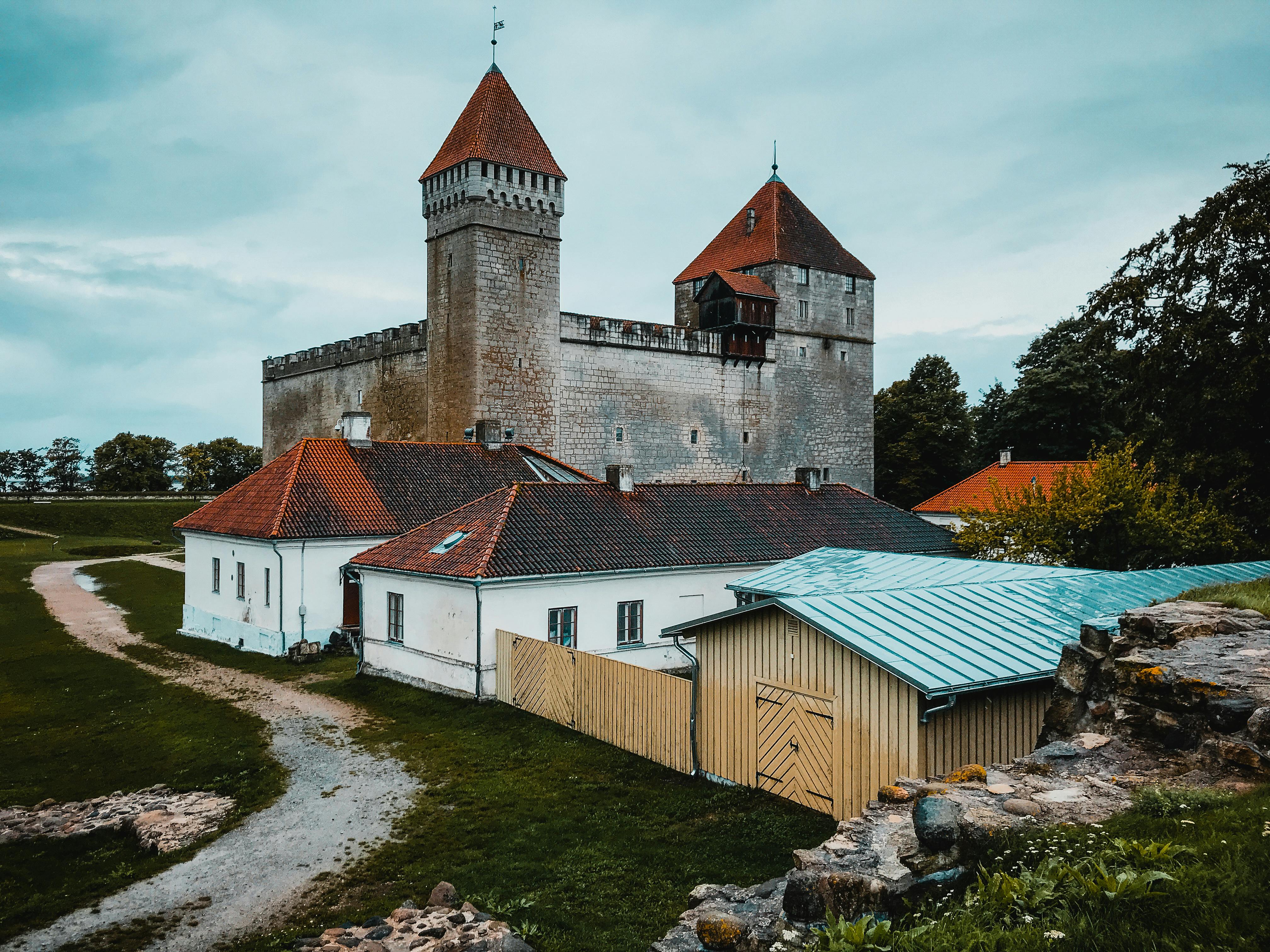 Karksi Castle