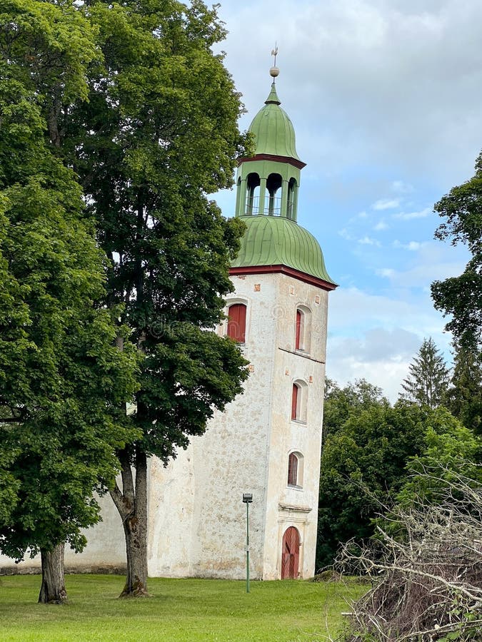 Karksi Church