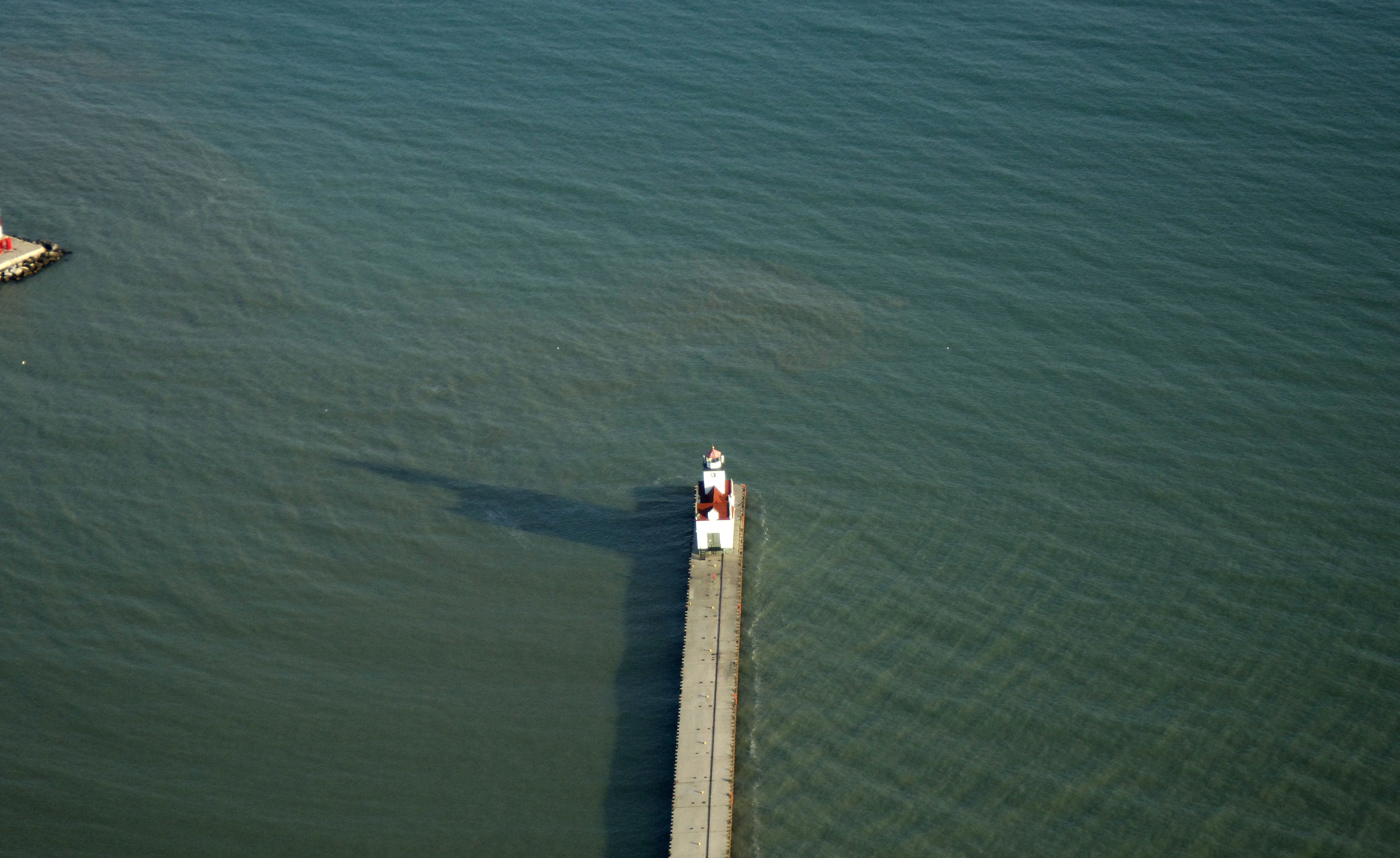 Kewaunee Pierhead Lighthouse