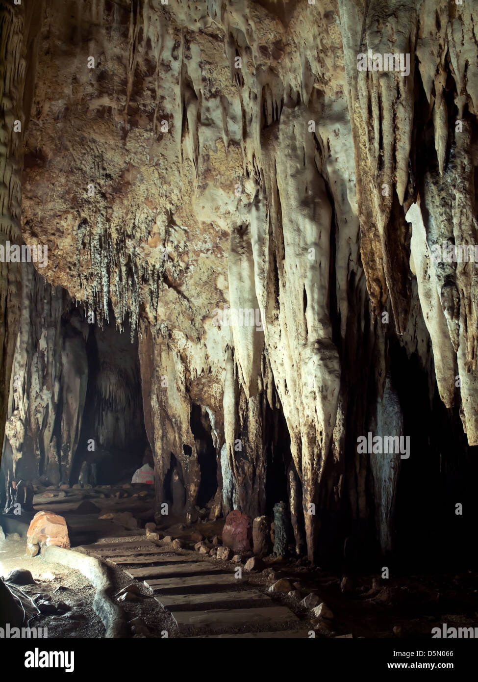 Khao Bin Cave