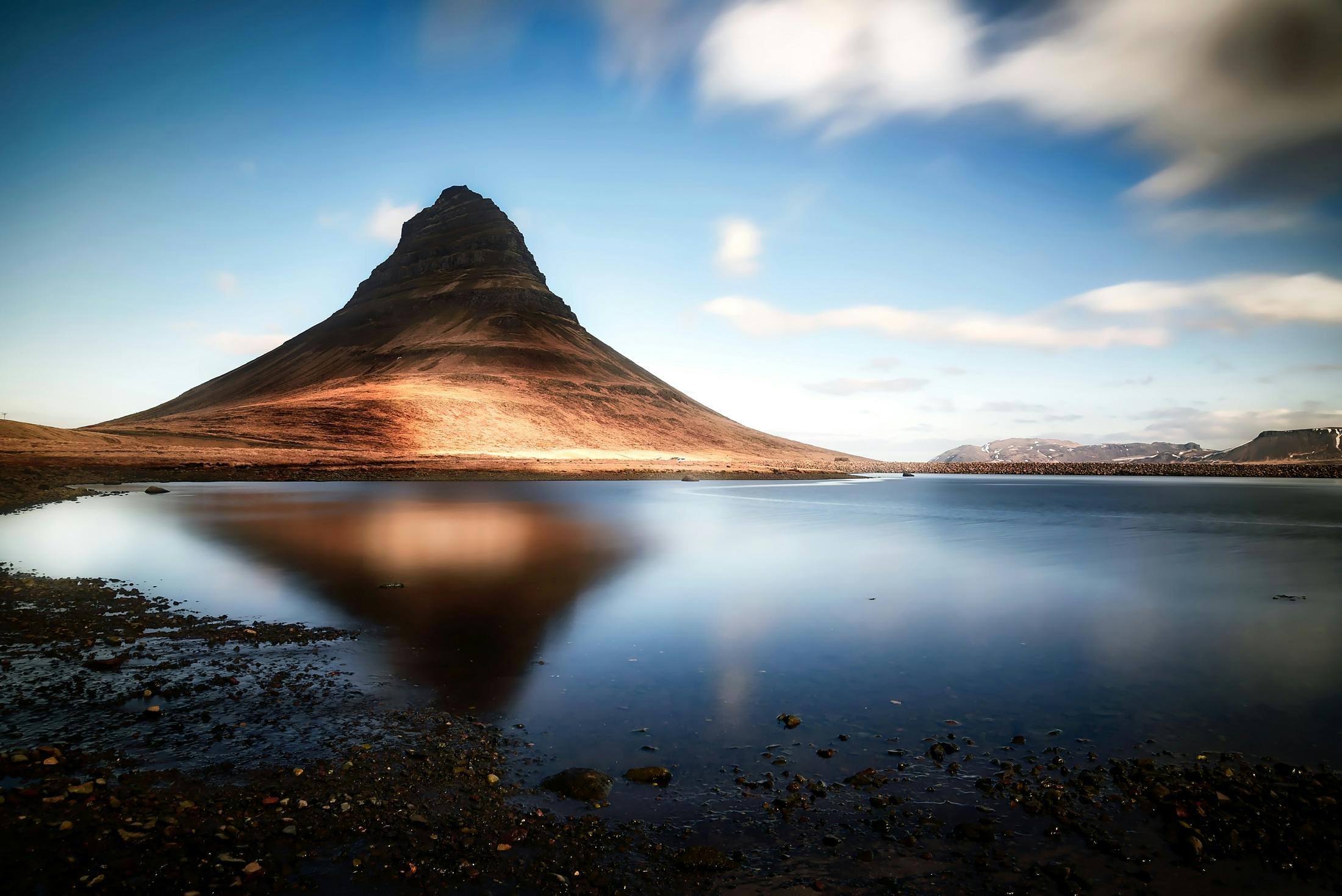 Kirkjufell Mountain