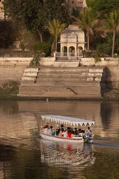 Lake Pichola Boat Ride