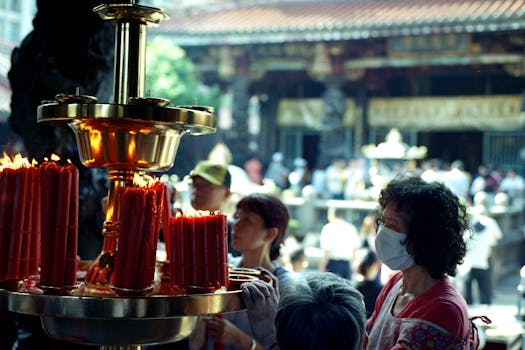 Longshan Temple