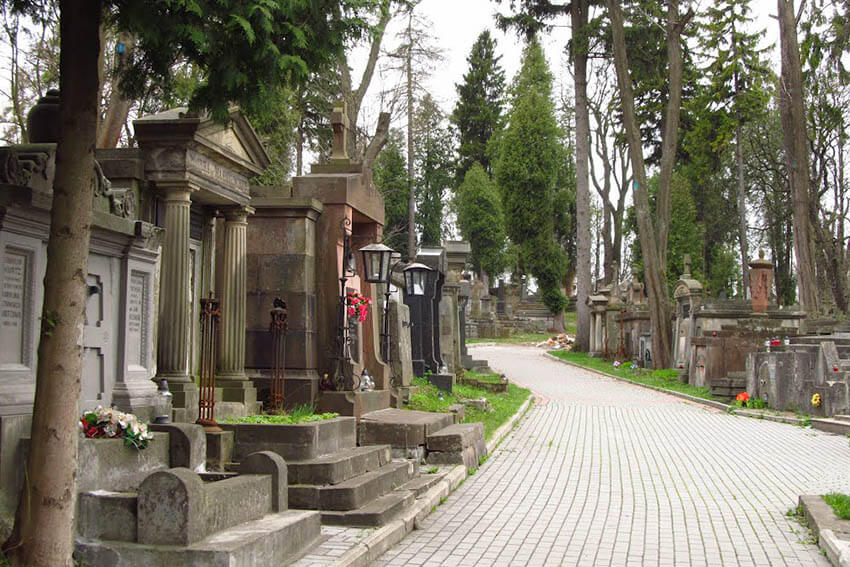 Lychakiv Cemetery