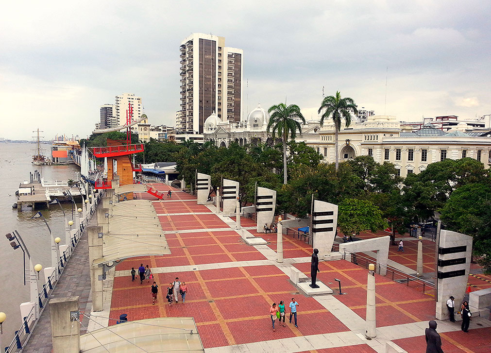 Malecon 2000