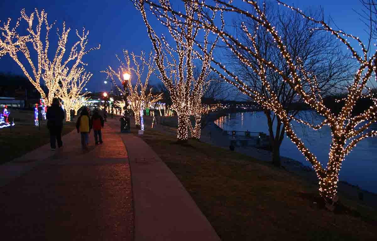 McGregor Park Riverwalk