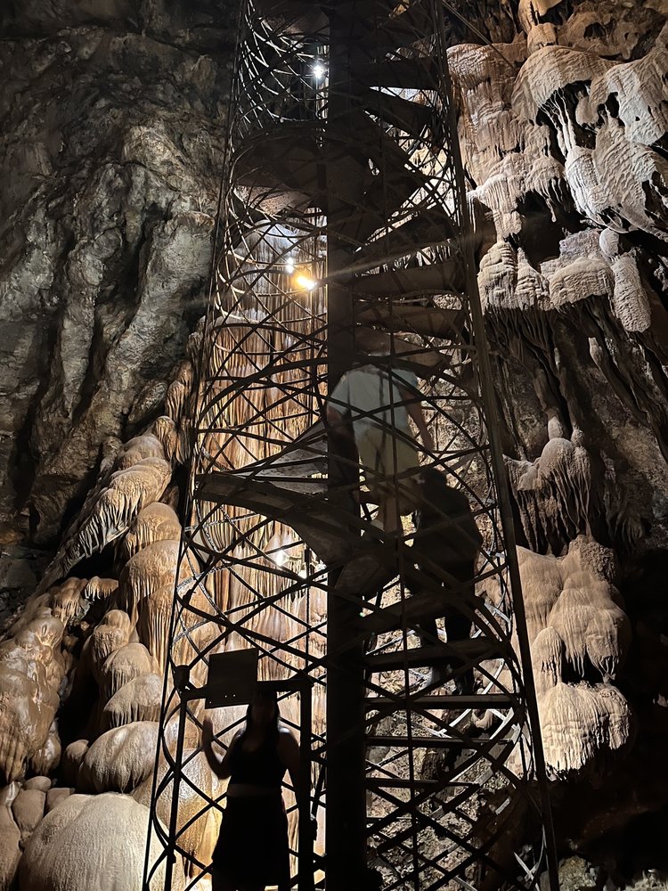 Moaning Cavern Adventure Park