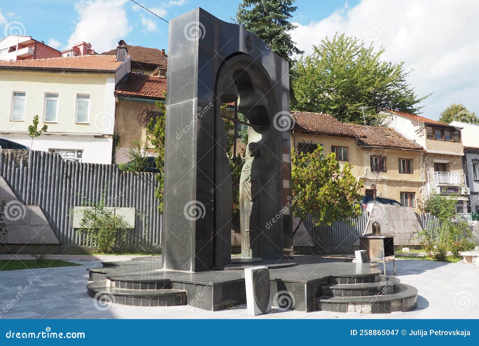 Monument to Fallen Soldiers