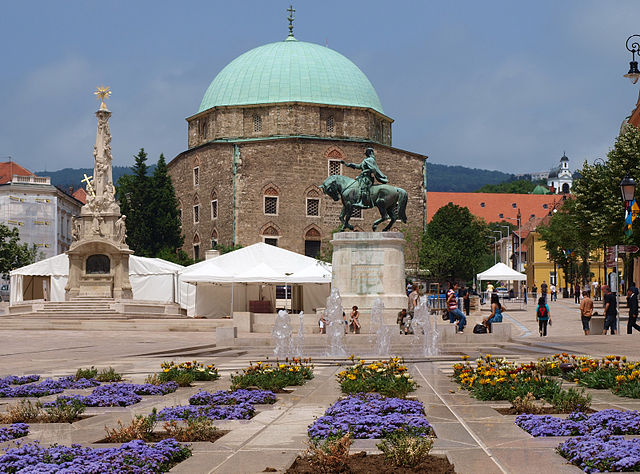 Mosque of Pasha Qasim