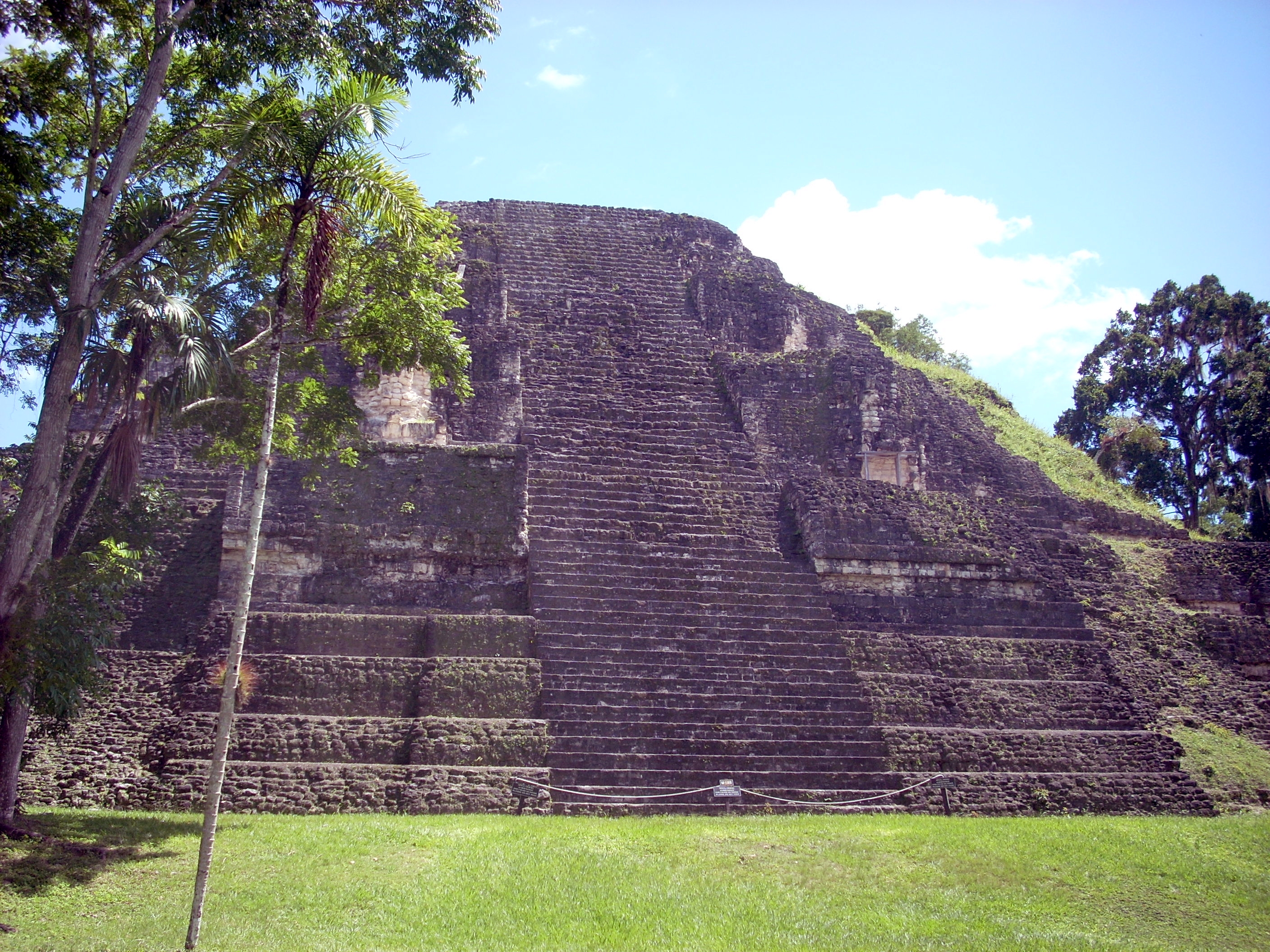 Mundo Perdido at Tikal