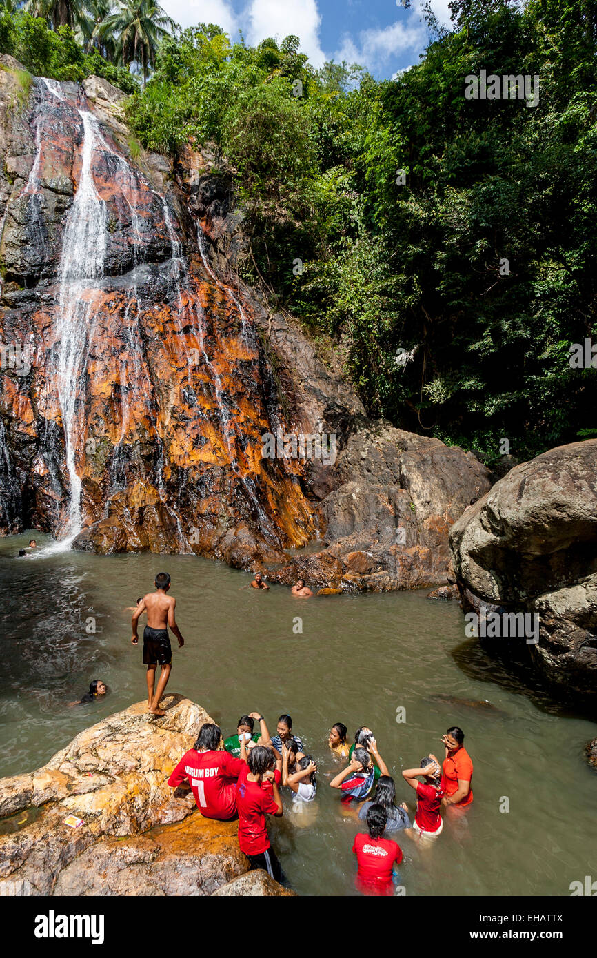 Na Muang Waterfall