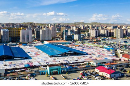 Naran Tuul Market