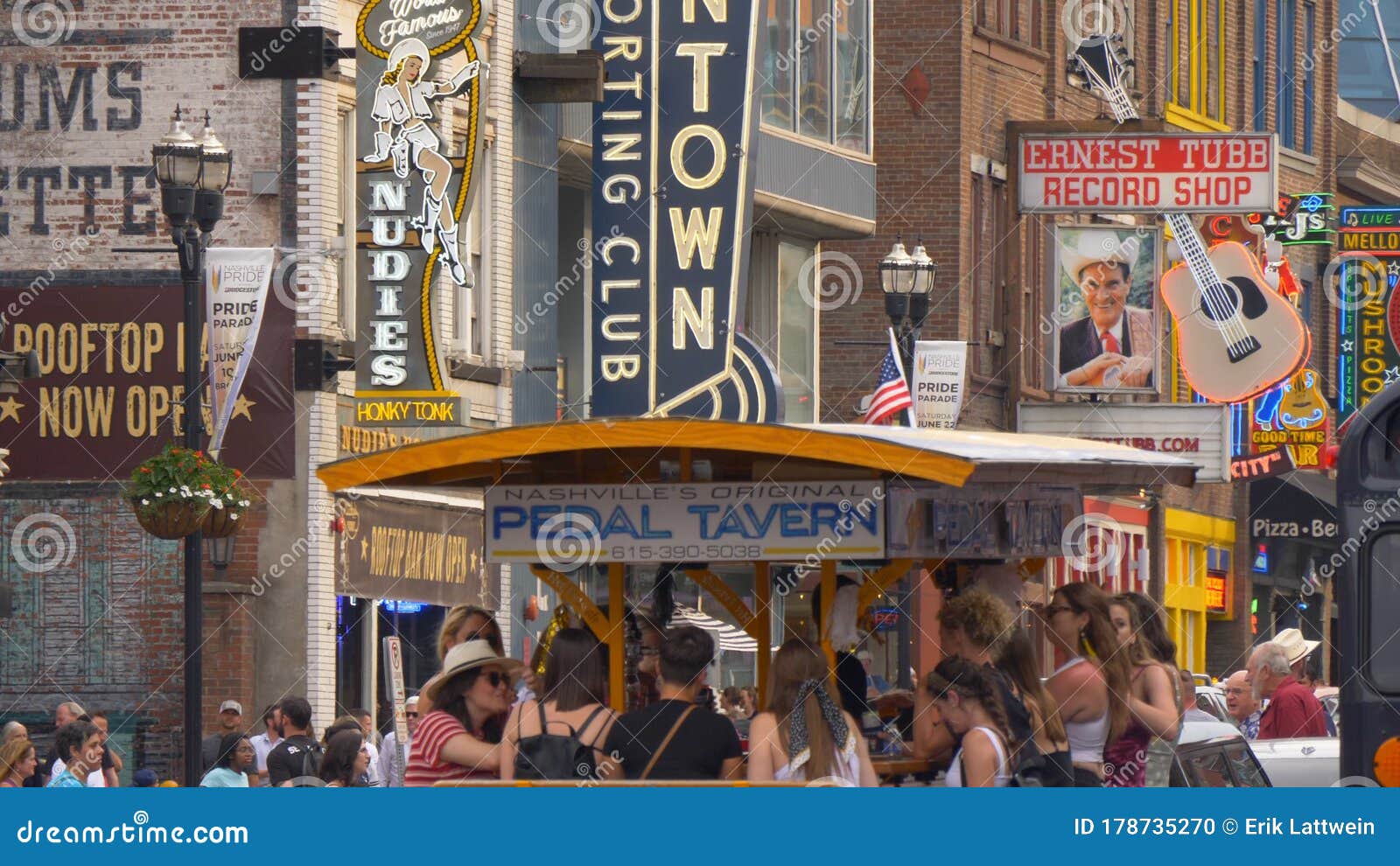 Nashville Pedal Tavern