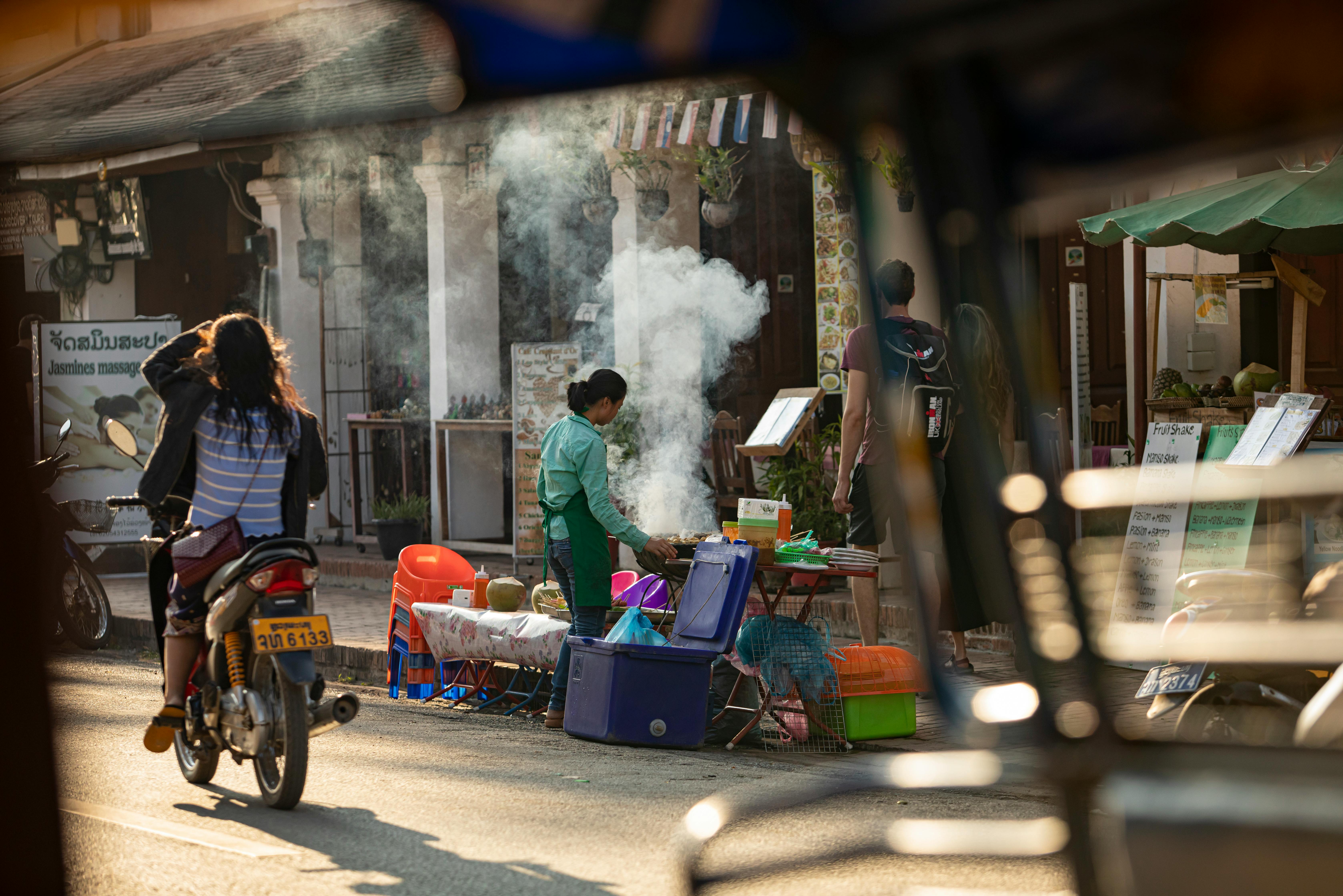 Nong Khiaw Market