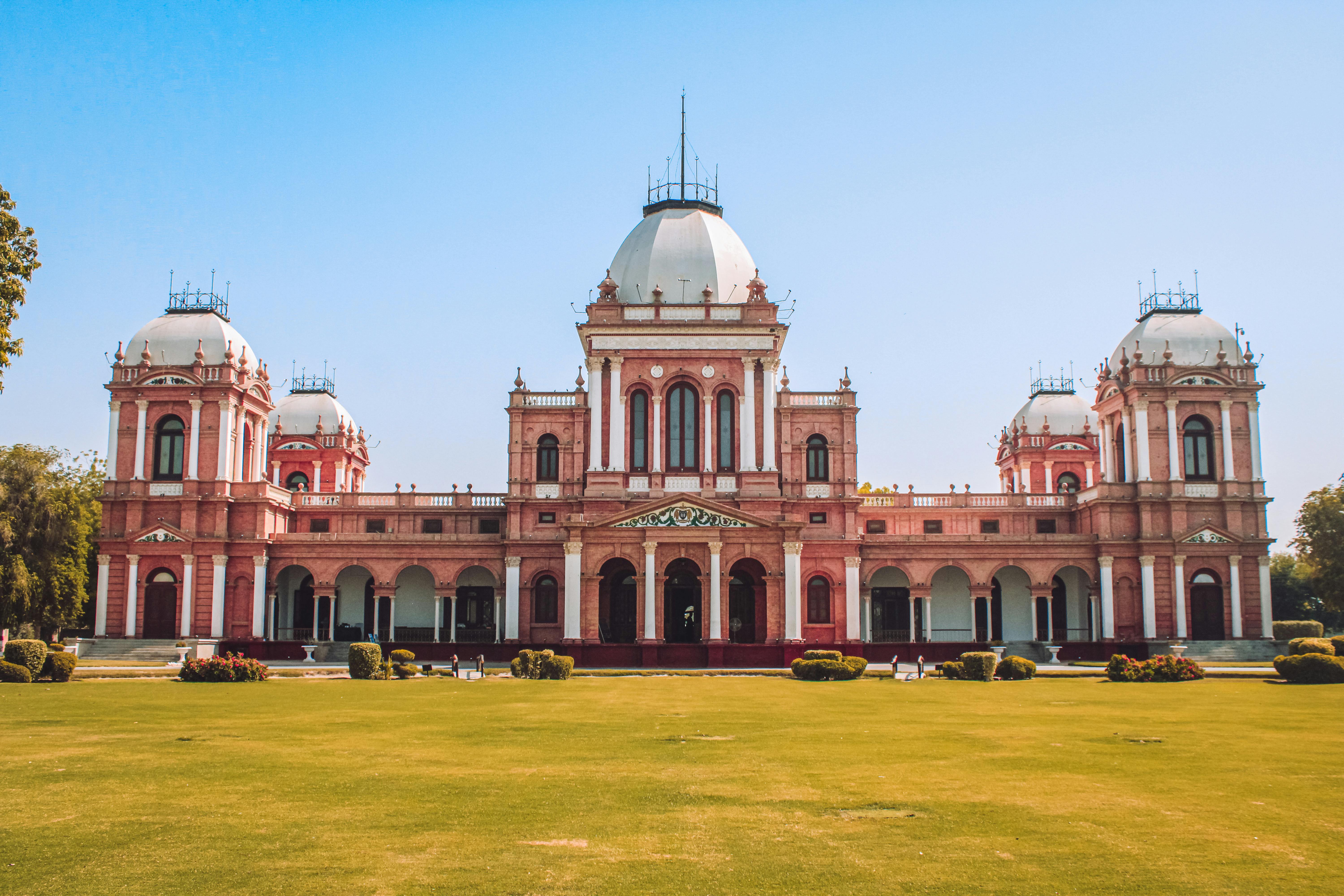 Noor Mahal