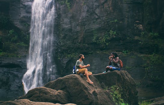 Olakaruvi Waterfalls