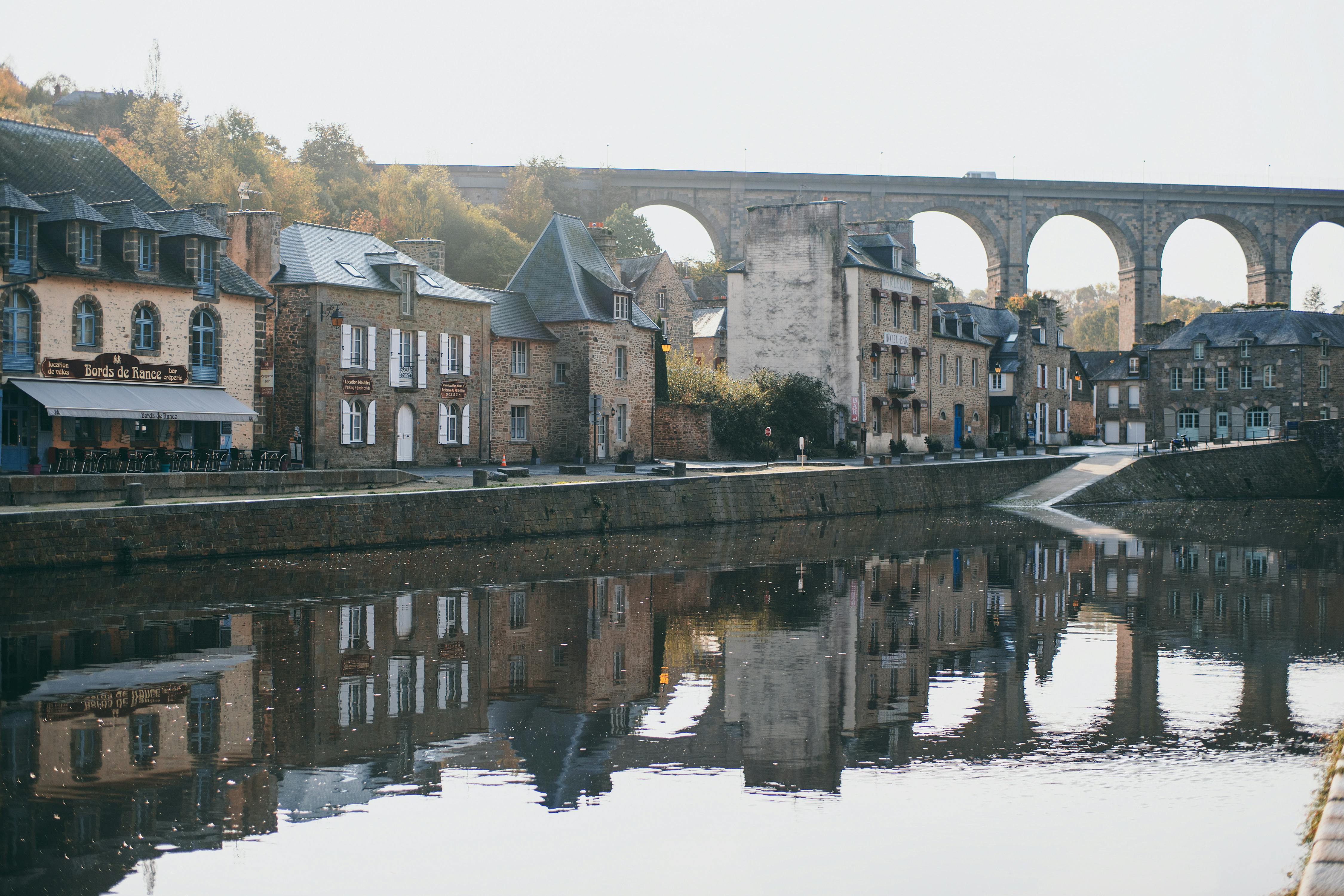 Old Bridge (Pont Vieux)