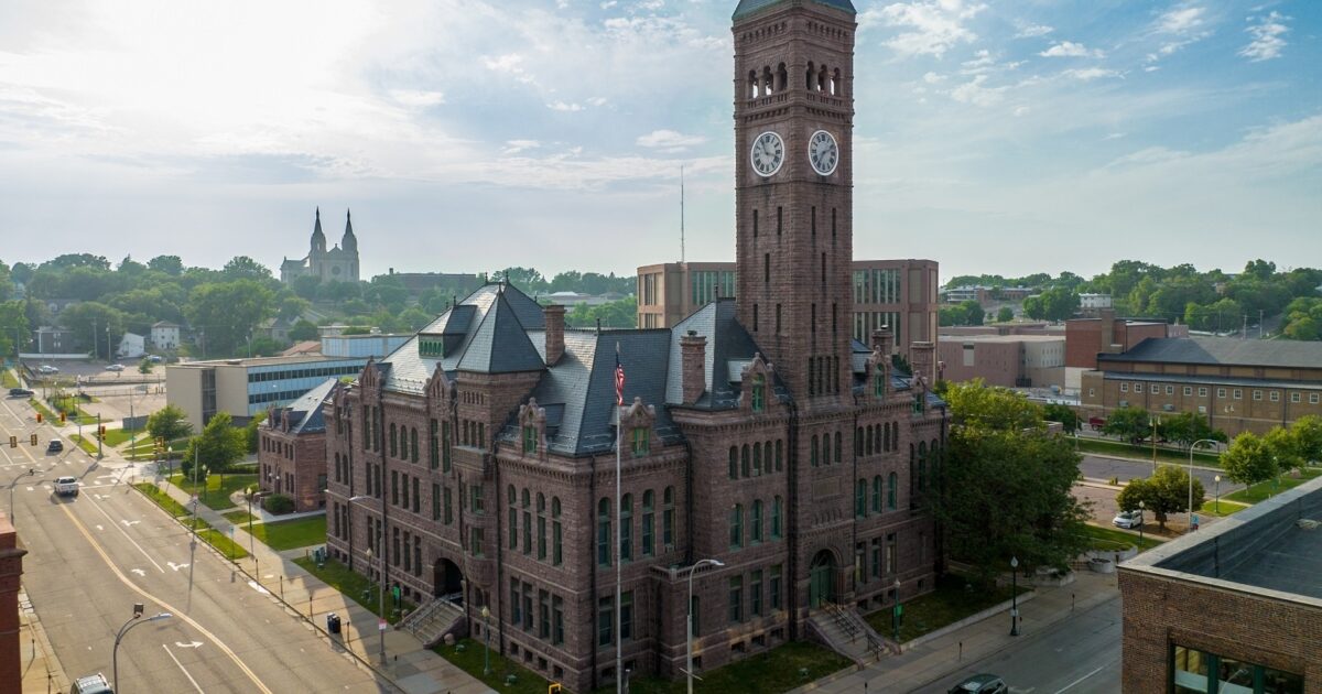 Old Courthouse Museum