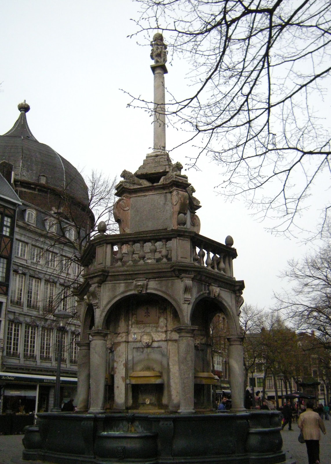 Perron Fountain