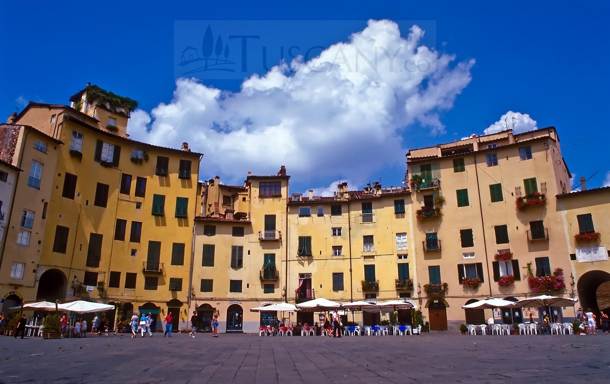 Piazza dell'Anfiteatro