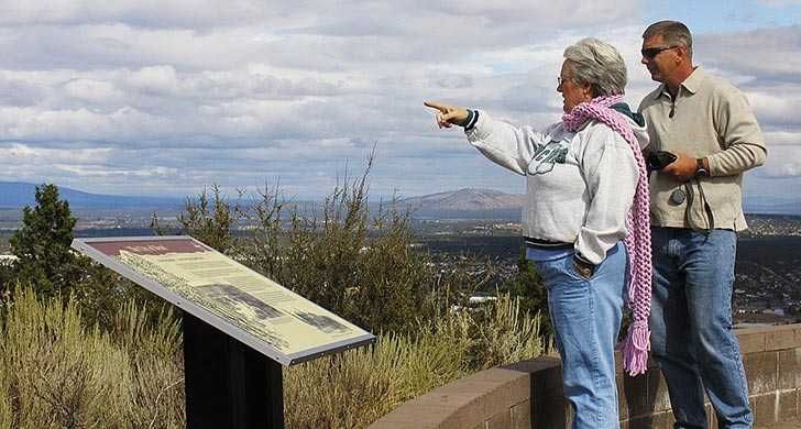 Pilot Butte State Scenic Viewpoint