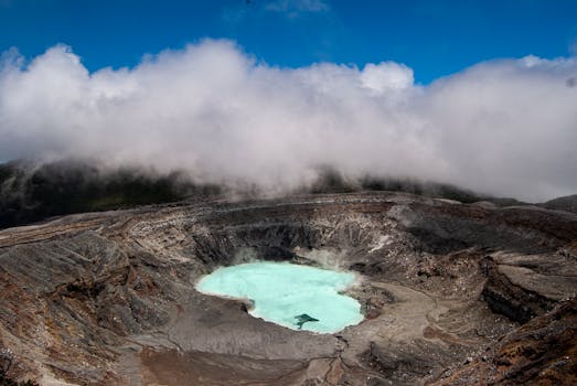 Poás Volcano National Park