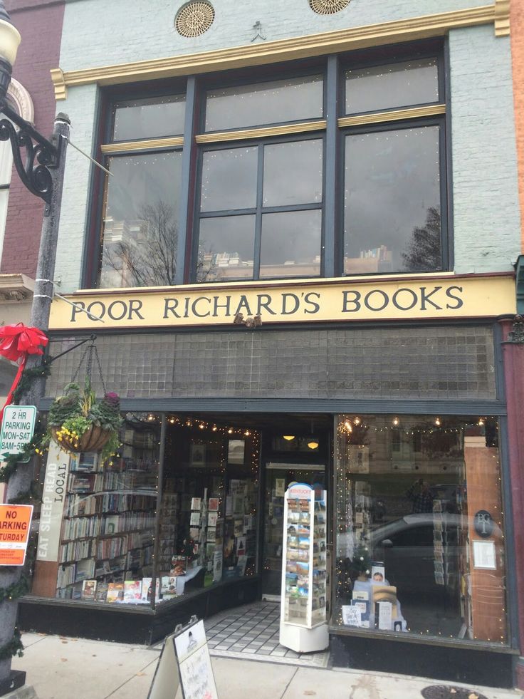 Poor Richard's Books